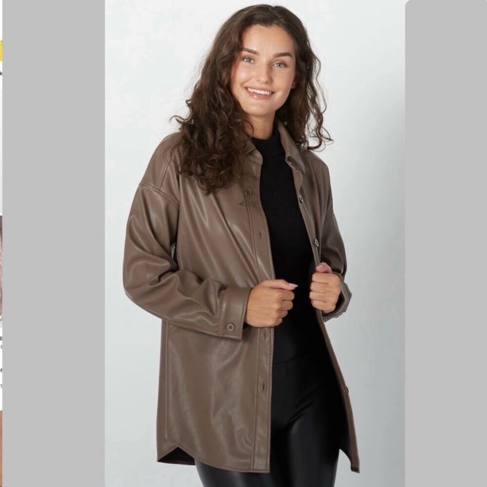 NWT Studio Badgley Mischka XL Brown Button down lined  Faux Leather Shirt Jacket